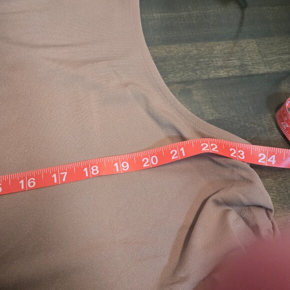 Kate & Mallory Womens 2X NWOT, Tan - CLOSET CLEAN OUT - Great Prices - Picture 3 of 8